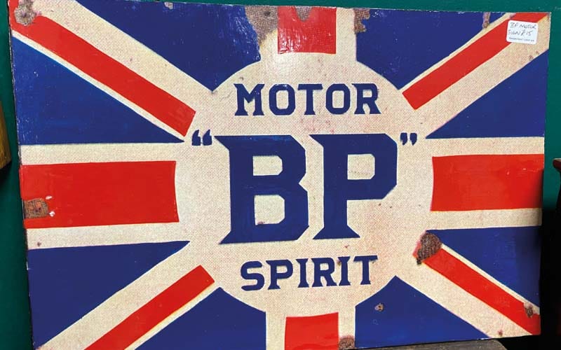 vintage-enamel-sign Vintage Metal Sign